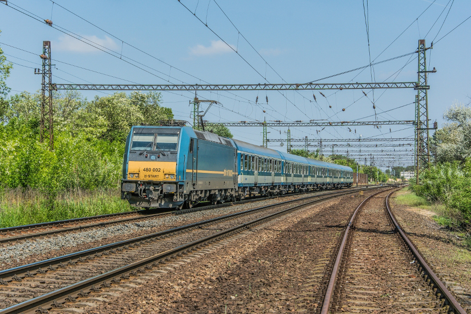 480 002 - 023 Bicske