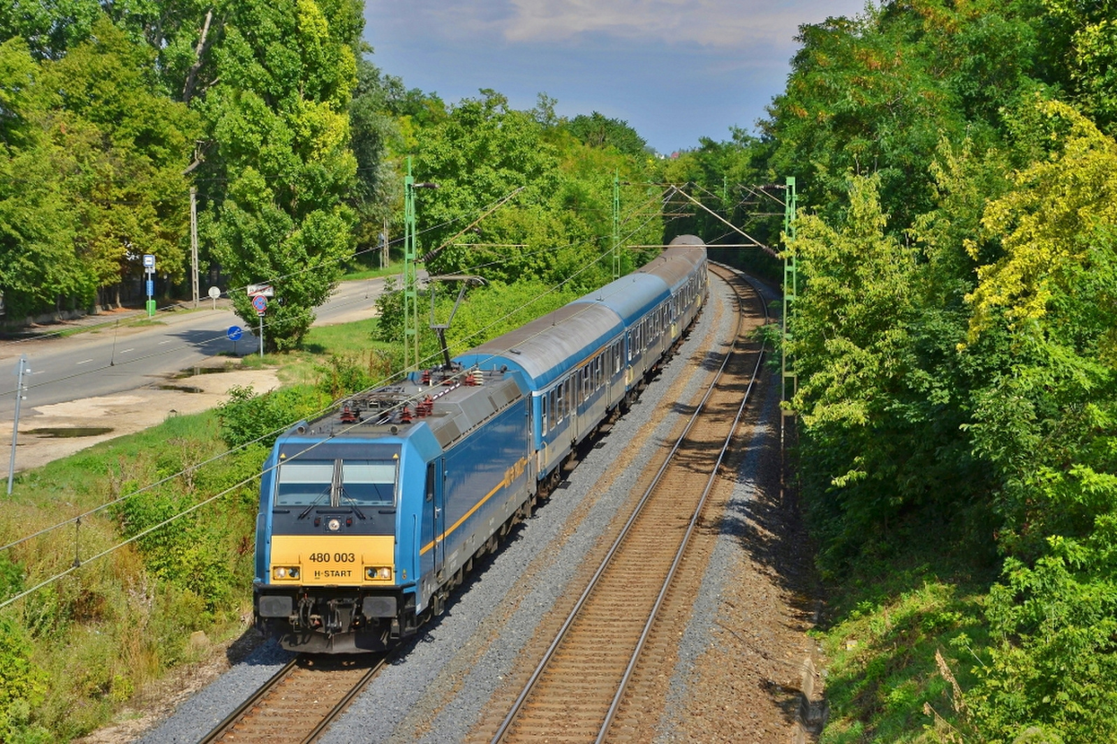 480 003 - 019 Budaörs