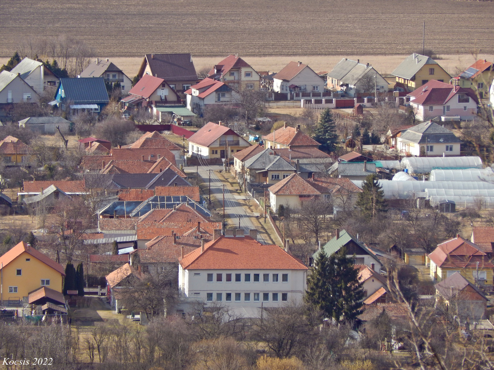 Parasznyai látkép madártávlatból