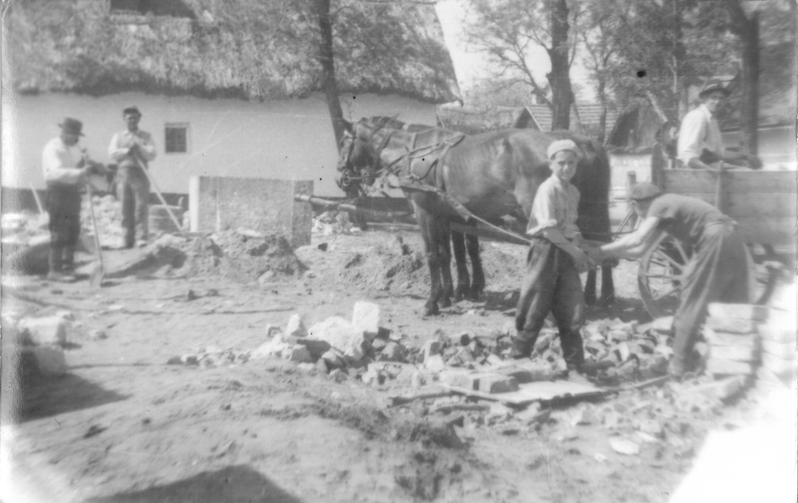 Görög Katolikus templom építése 1956-57 forrás- Falumúzeum Nyírm