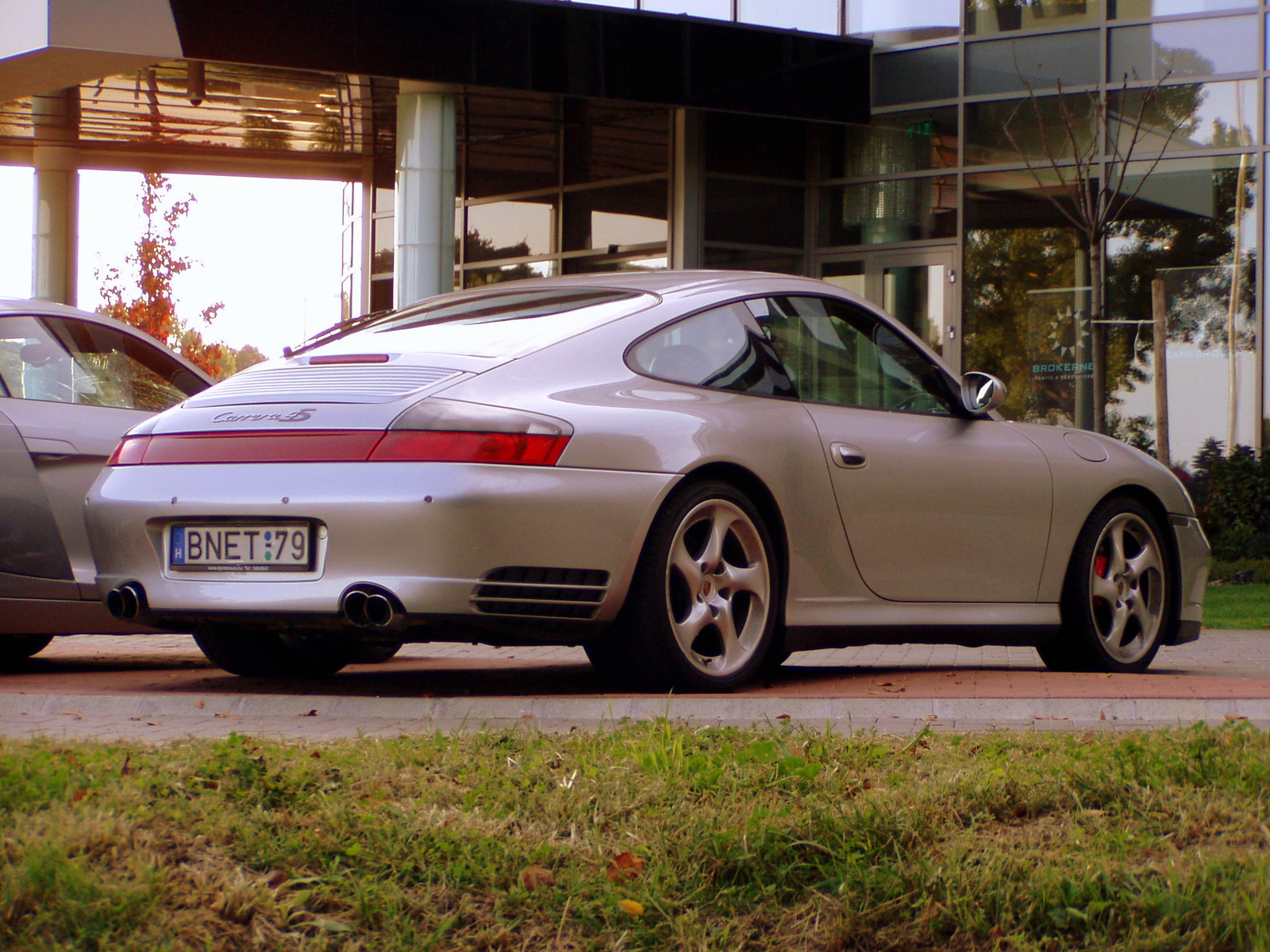 Porsche Carrera 4s