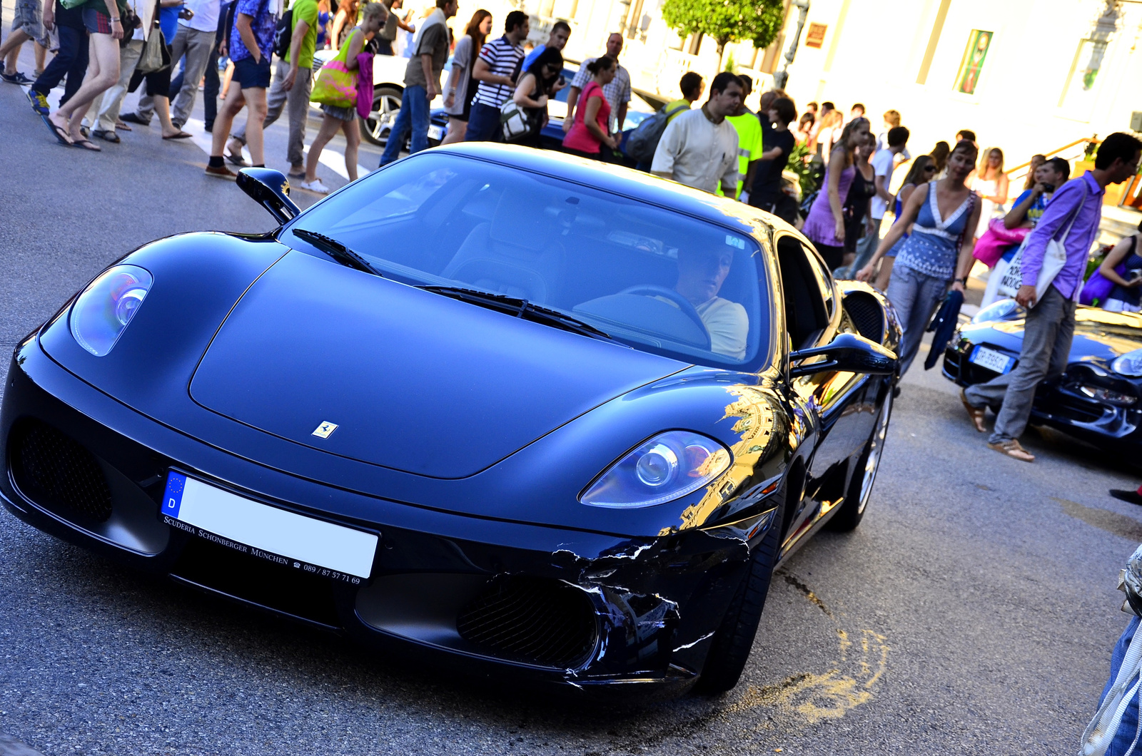 Ferrari F430 törött