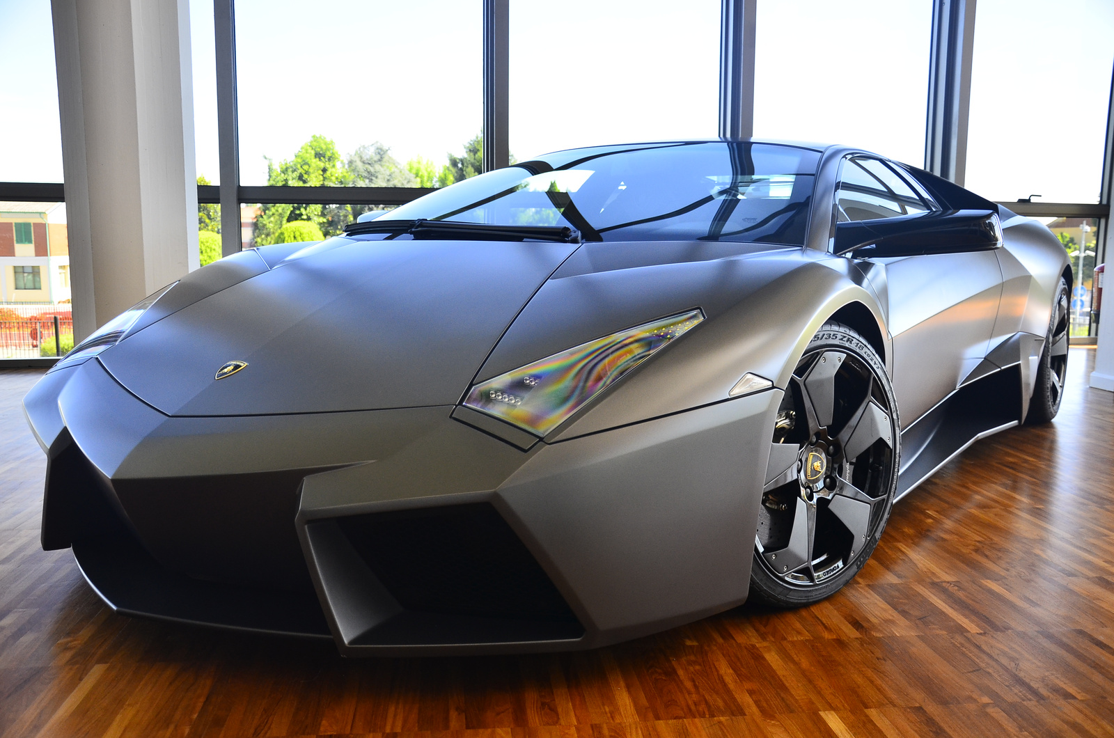 Lamborghini Reventon