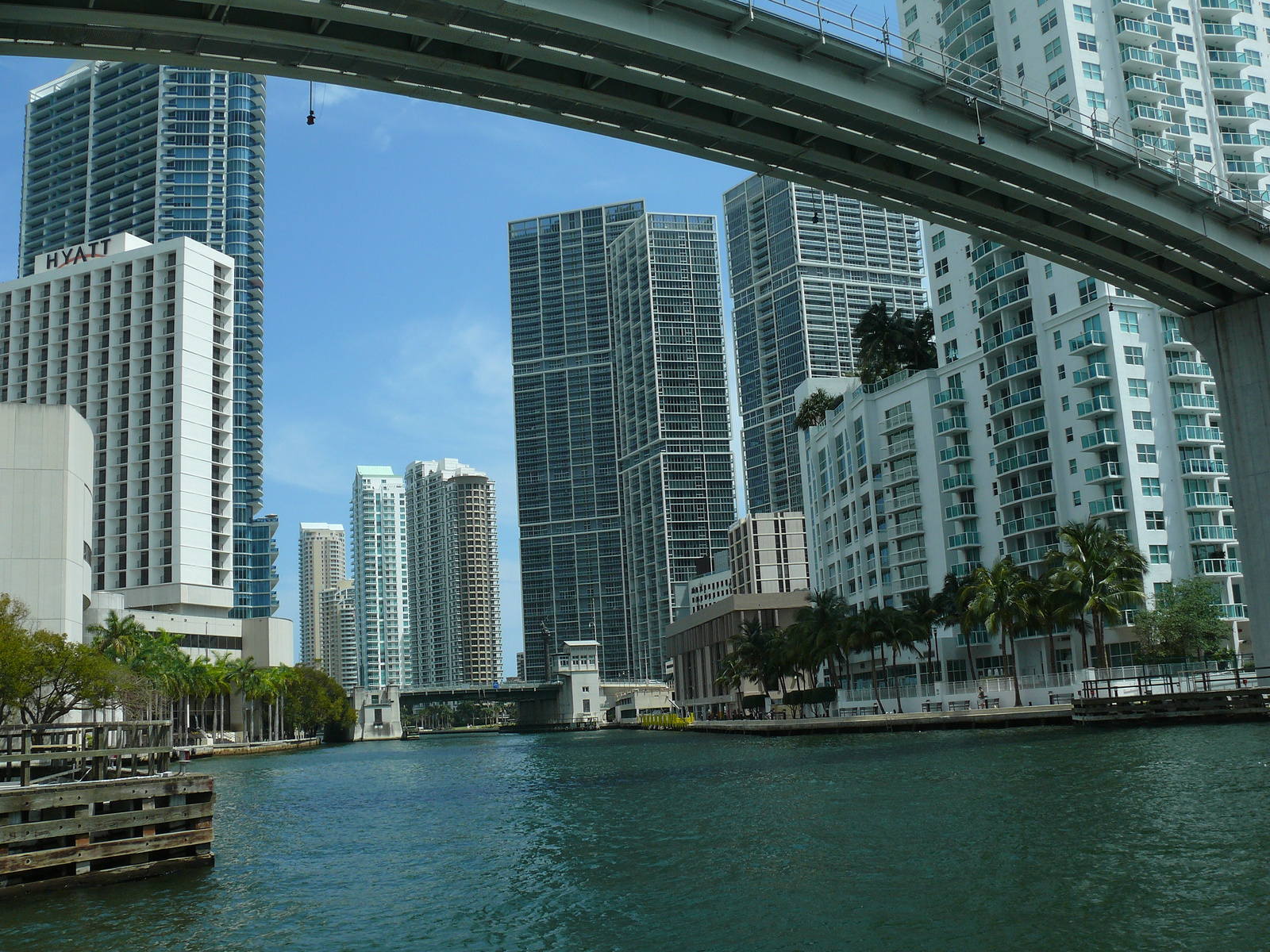 Miami csatornái