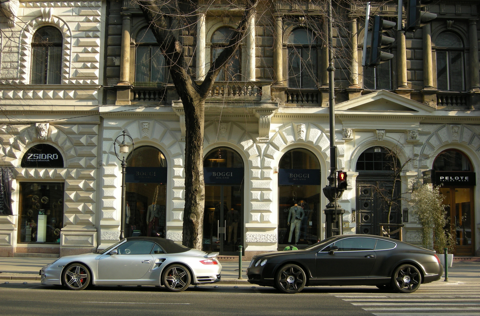 Porsche 911 Turbo Cabriolet &amp; Bentley Continental GT