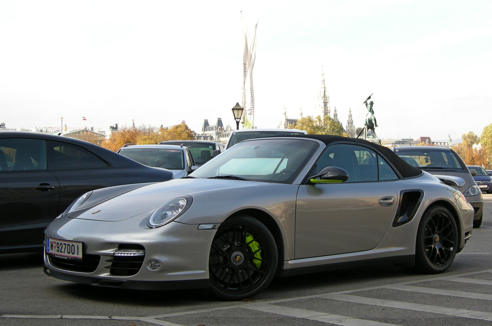 Porsche 911 Turbo S Cabriolet "Edition 918 Spyder"