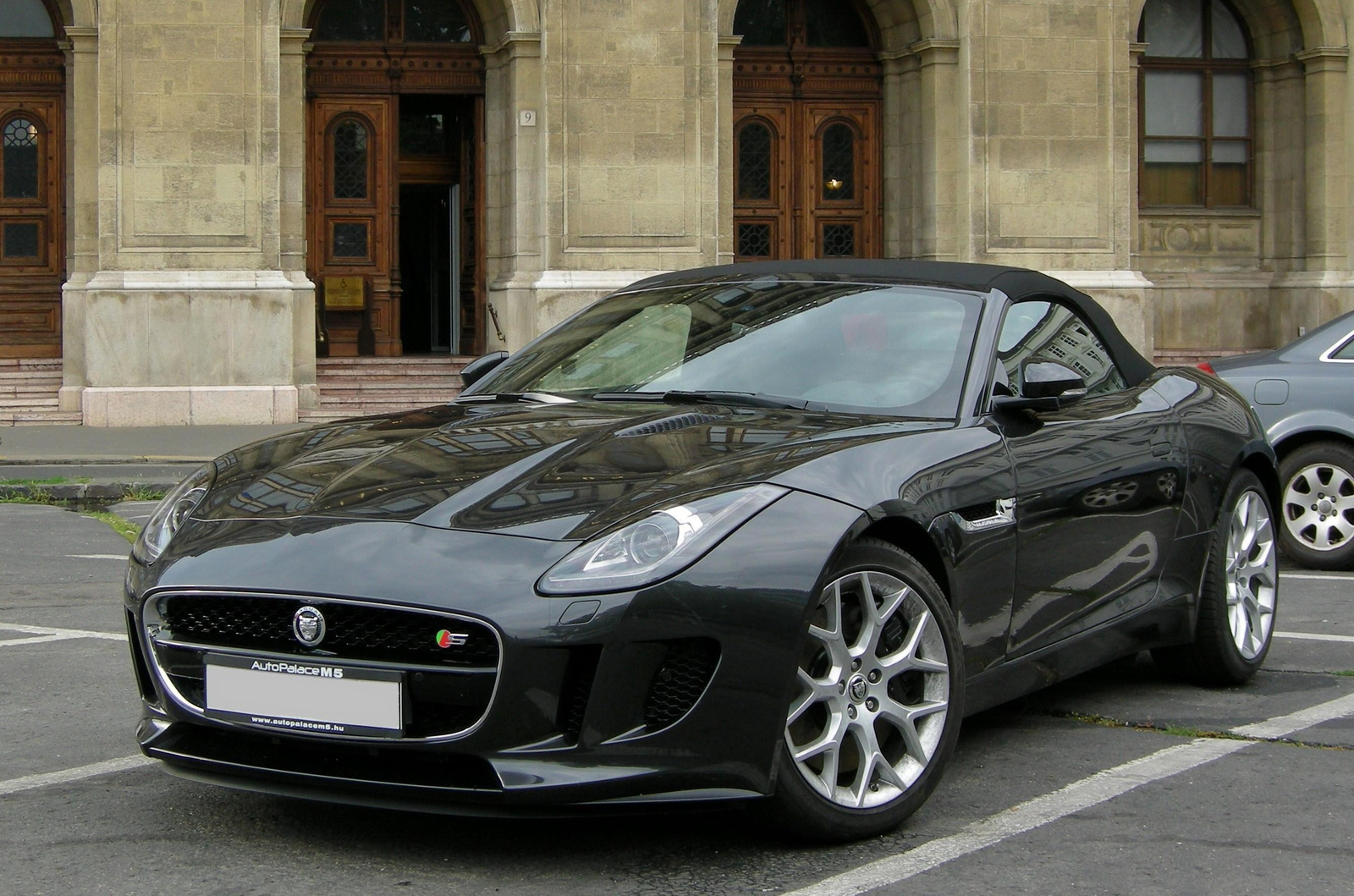 Jaguar F-Type S