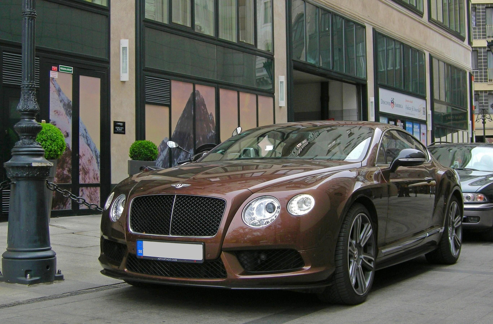 Bentley Continental GT V8