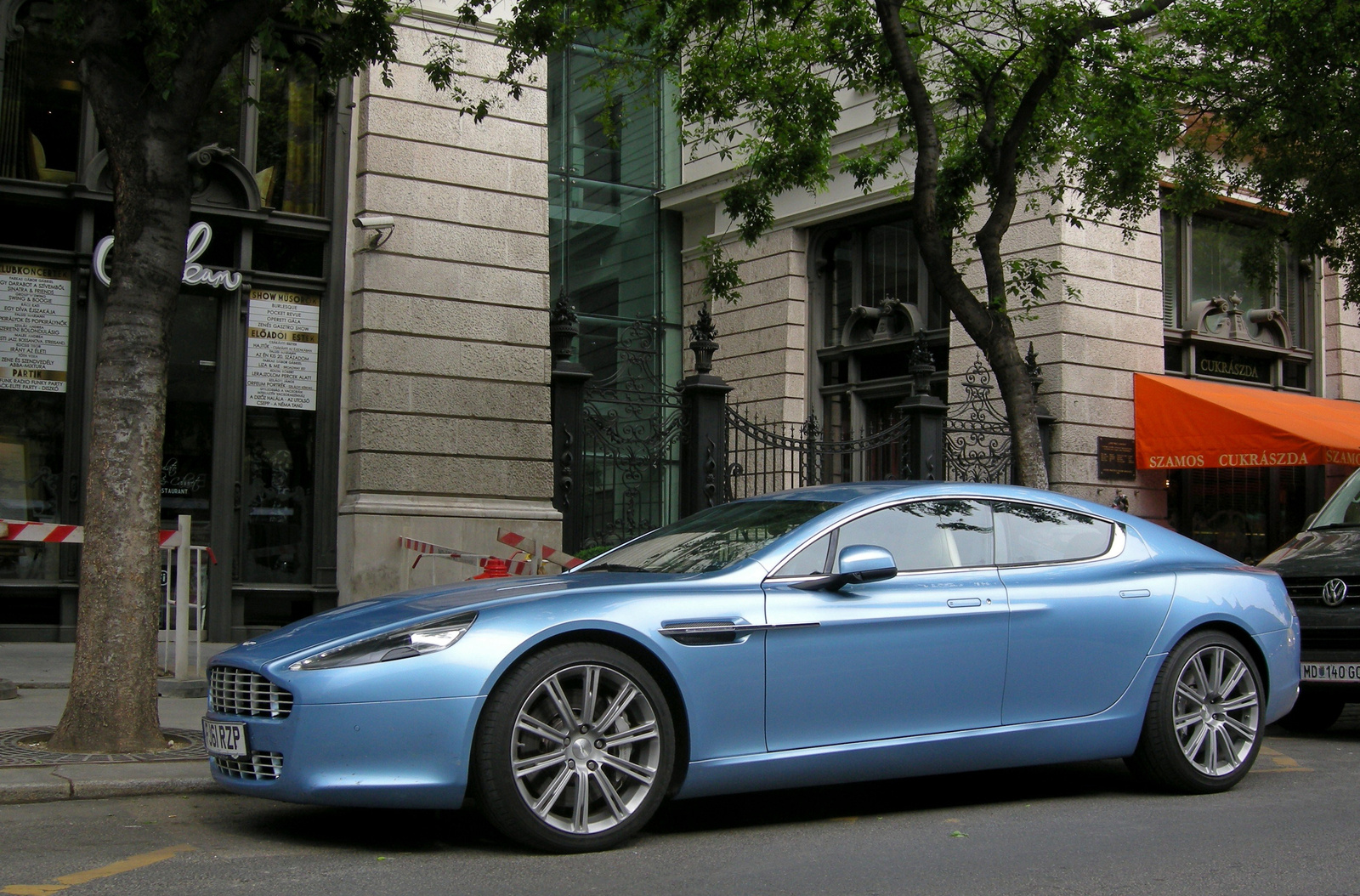 Aston Martin Rapide