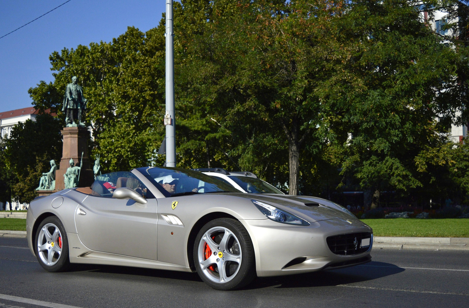 Ferrari California