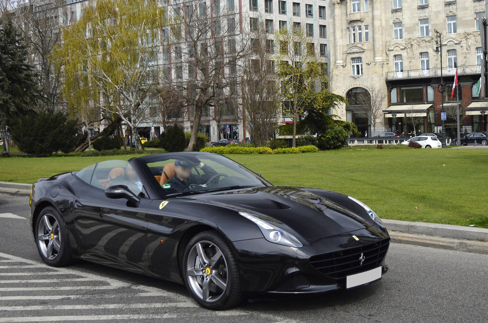 Ferrari California T