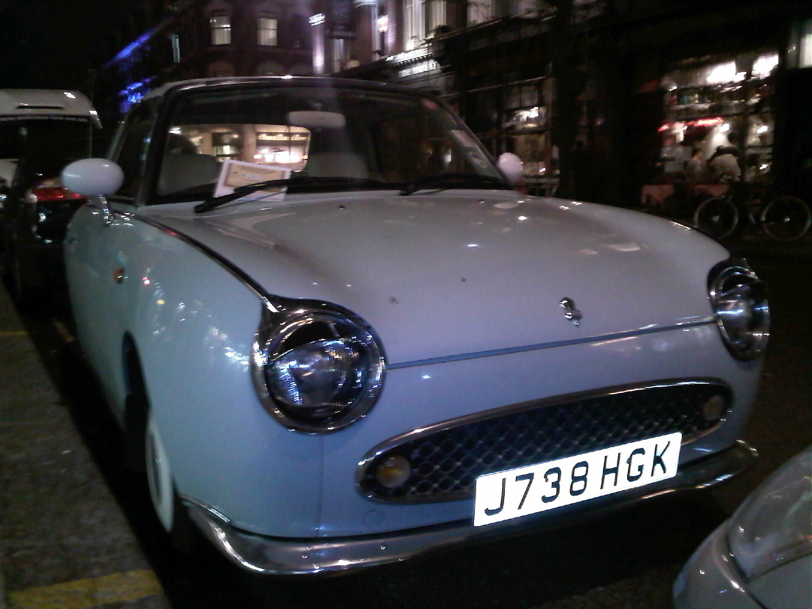 Nissan Figaro2