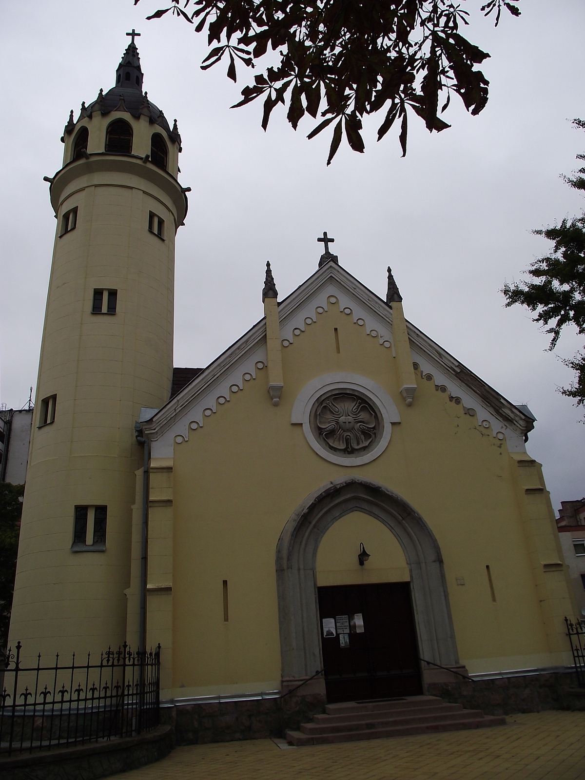 Szolnoki Evangélikus Egyházközség temploma 2011 008