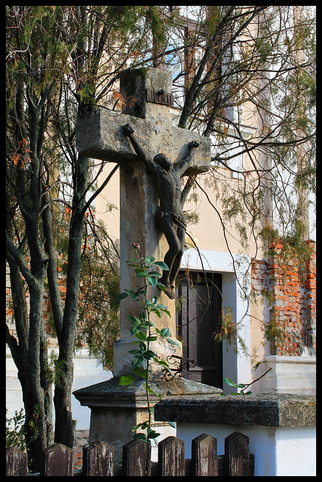 Túrkeve - Szent Péter és Pál Római katolikus templom - Feszület 