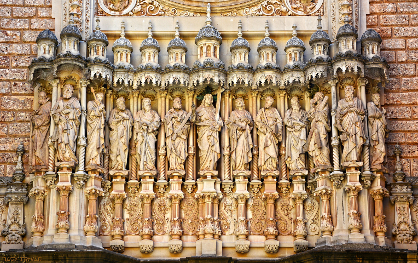 Basilica At The Montserrat Monastery - Montserrat 0044