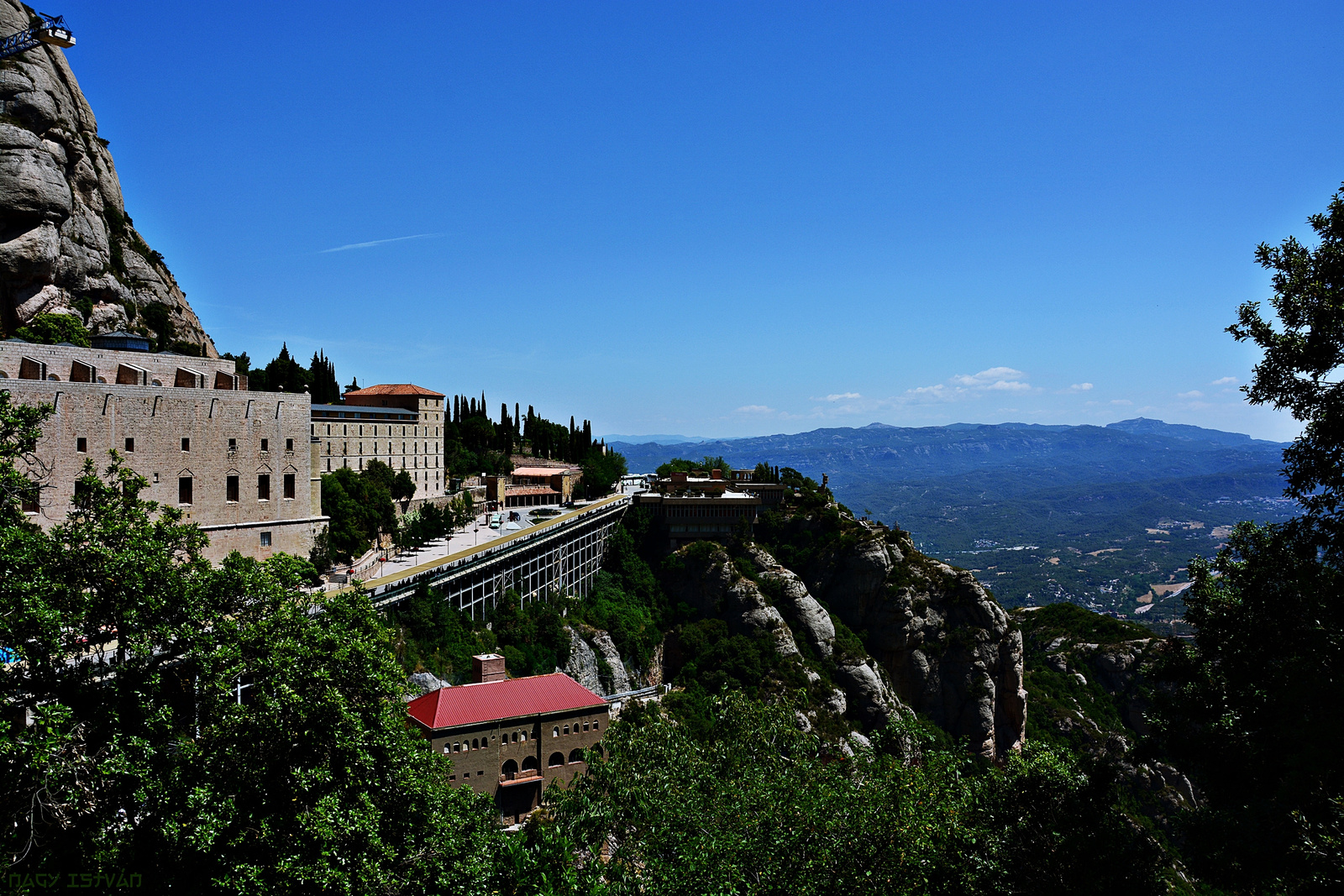 Montserrat 0156