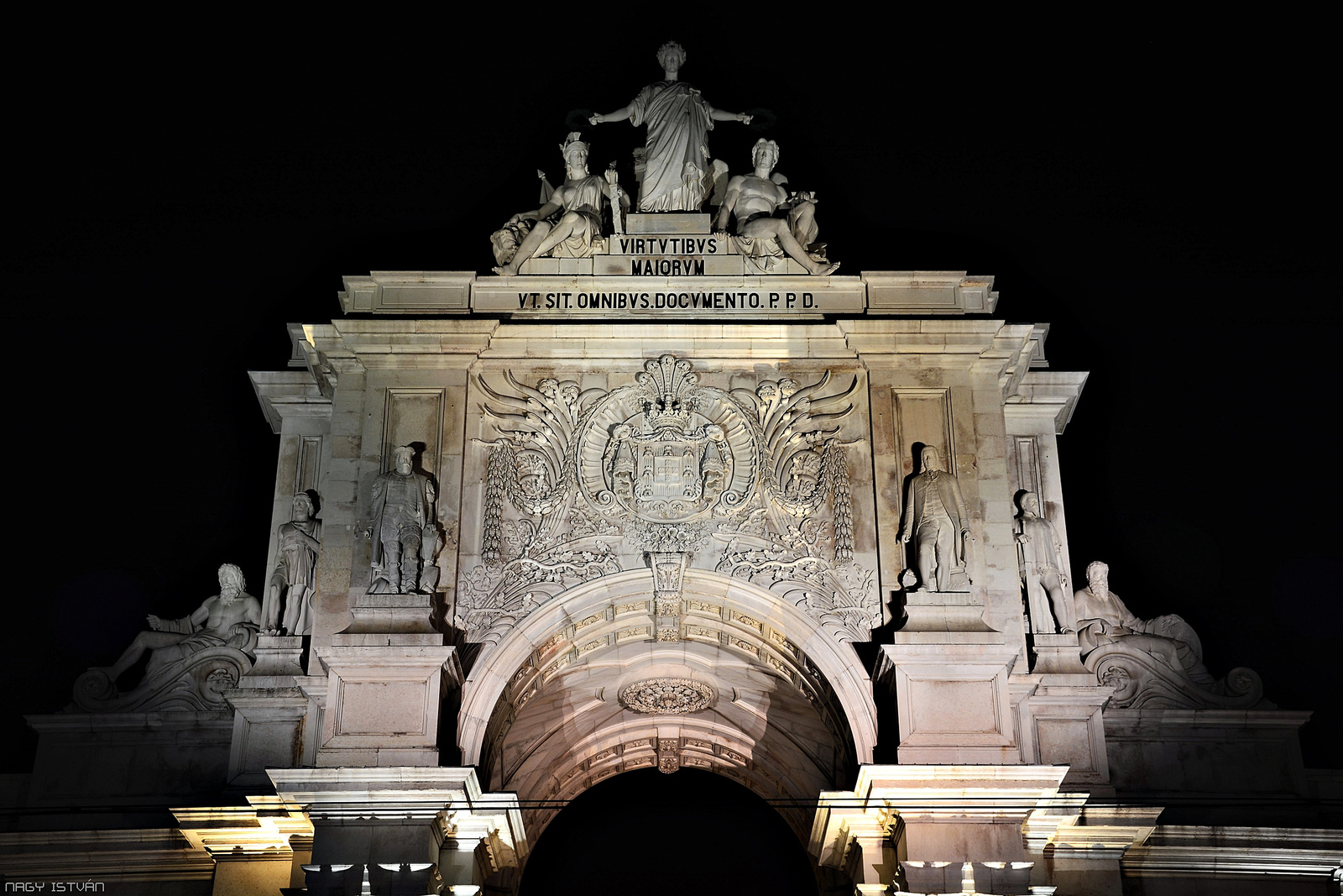 Lisszabon - Arco da Rua Augusta 1872