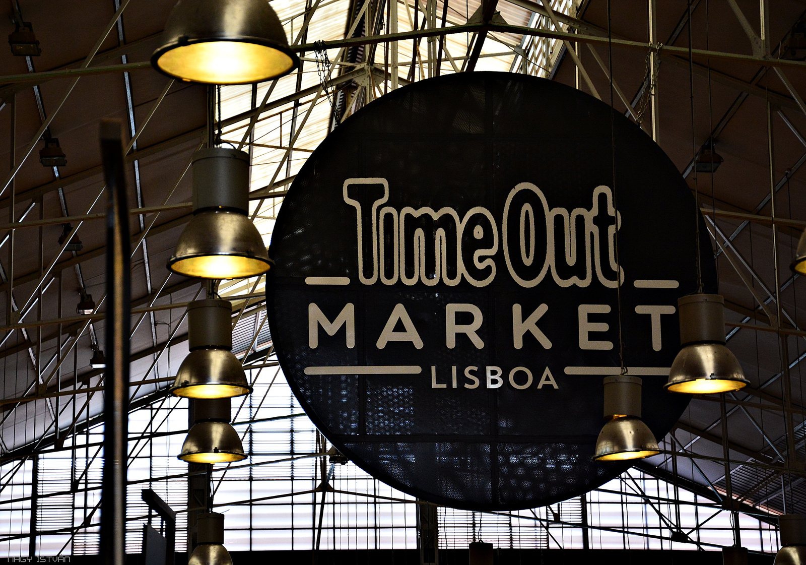 Lisszabon - Time Out Market - Mercado da Ribeira 2141