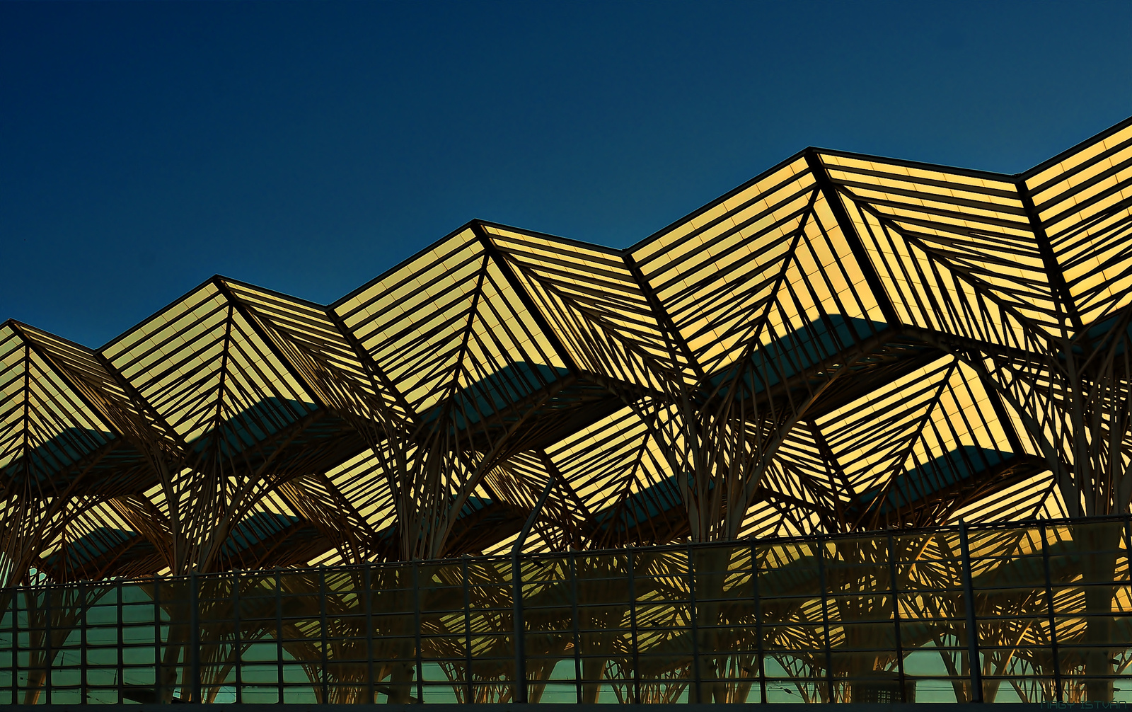 Lisbon - Oriente Train Station #7