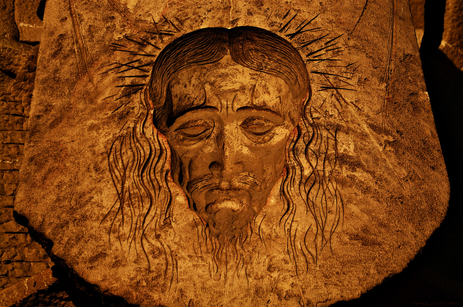 Jesus Face in Sagrada Familia 2.0