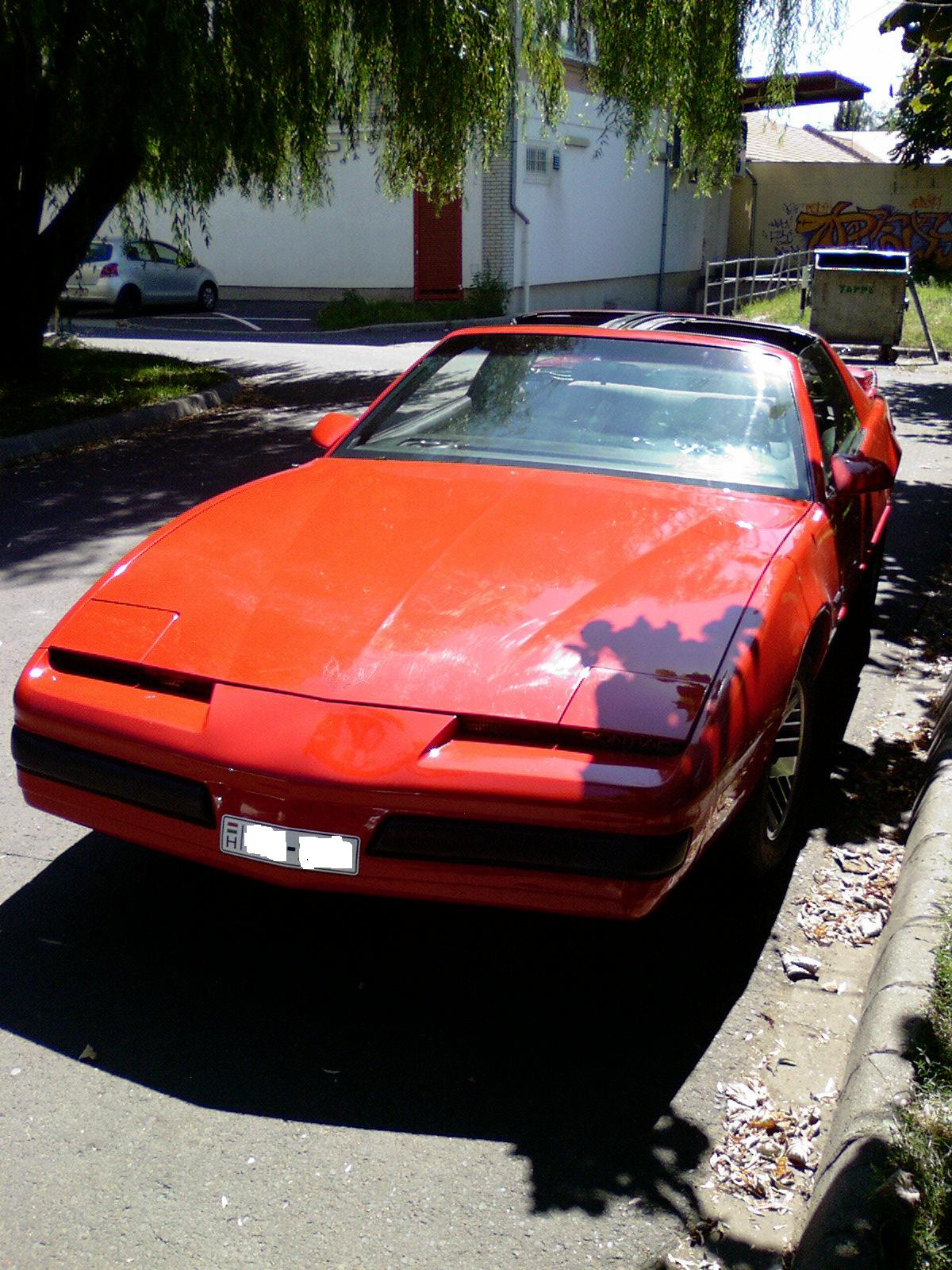 Pontiac Firebird front