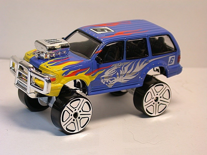 FORD OFF ROAD EXPLORER R.TOY MN.