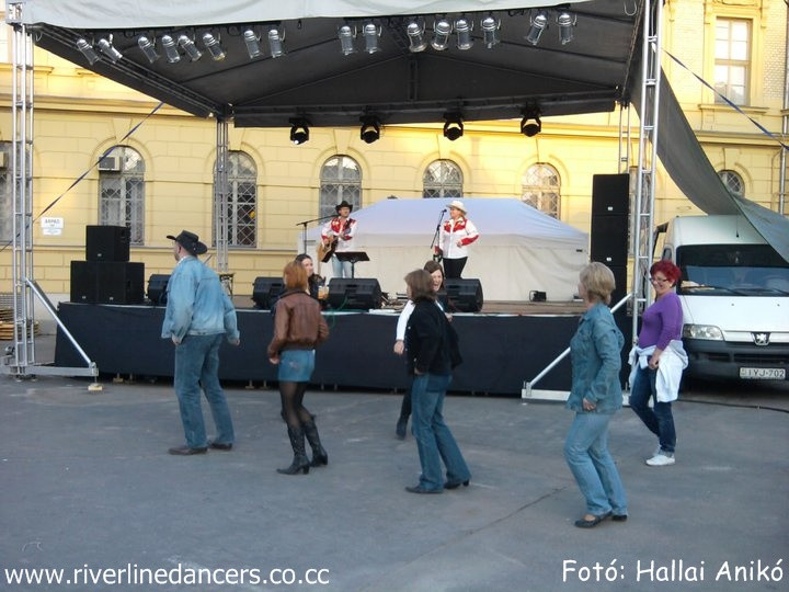 RL 2011.05.17. Szeged, Gasztroudvar, Leslie Night Country koncer