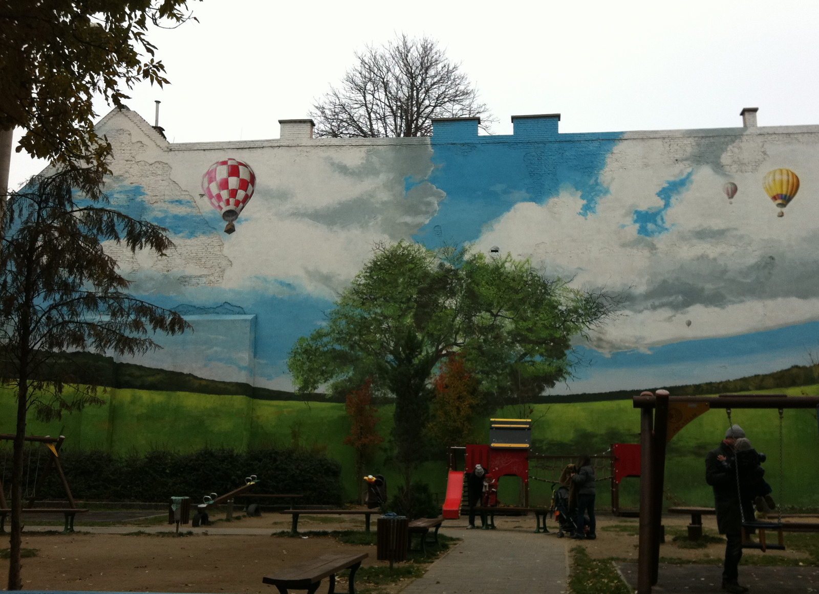 playground in the 7th district budapest