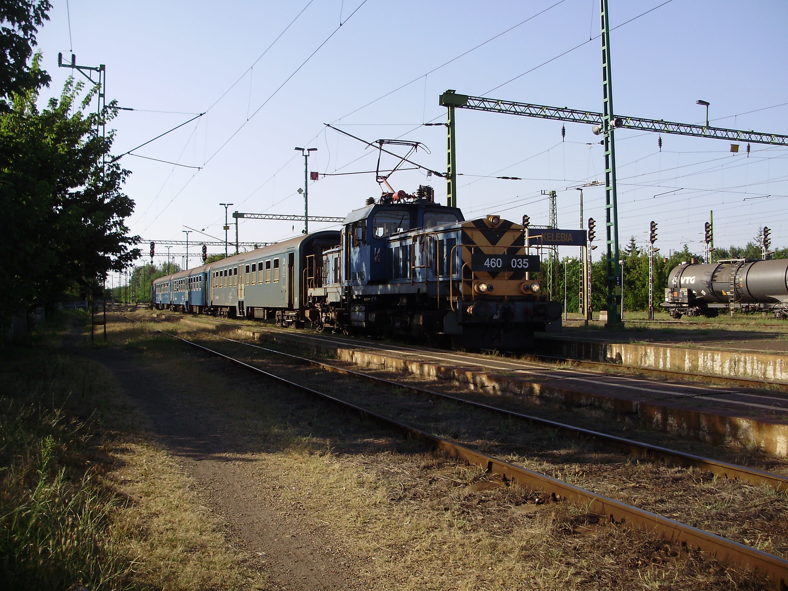 460 054 Sebesvonattal.