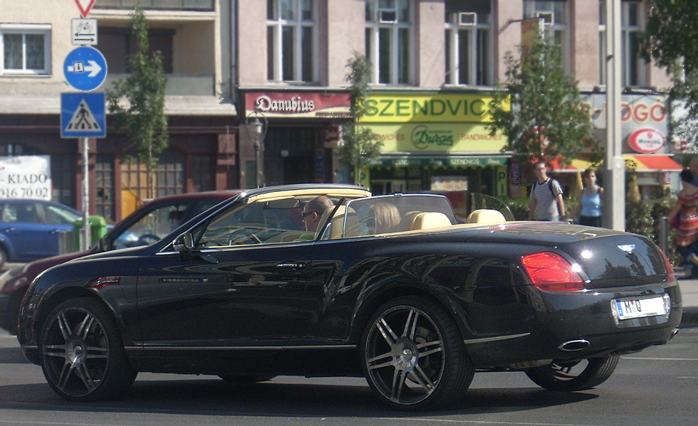 Bentley Continental GTC