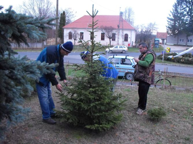 20121201-Adventi készülődés Hegyfalun 054