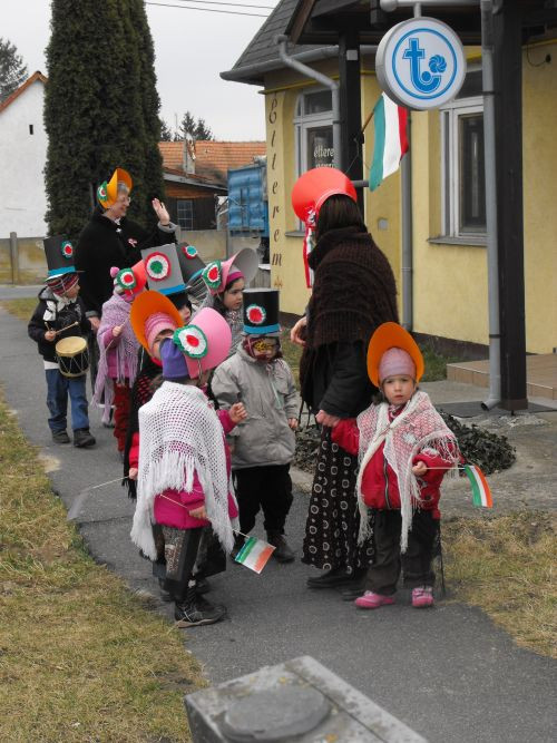 20120314-Óvodások 15-i megemlékezése 039