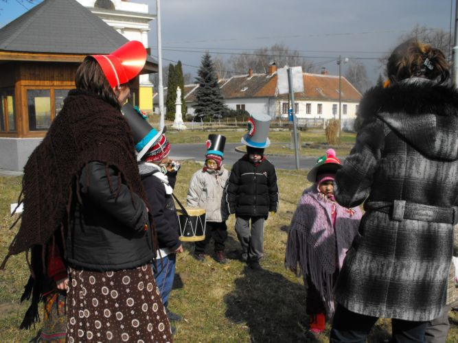 20120314-Óvodások 15-i megemlékezése 086