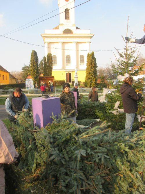 20151128-Adventi készülődés30