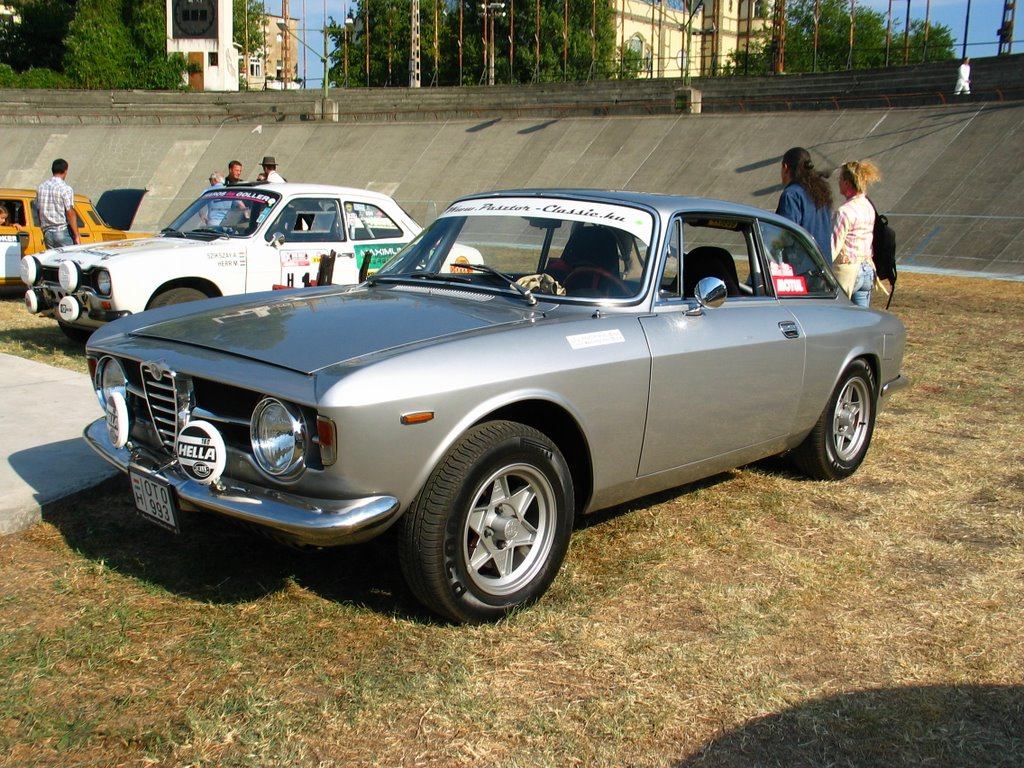 Alfa Romeo Junior