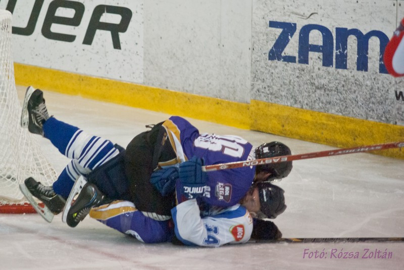 2014.09.22. ute-hc csikszereda 4-1-7104