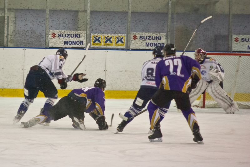 2015.01.04.UTE-Csíkszereda 4-3Bü-9758