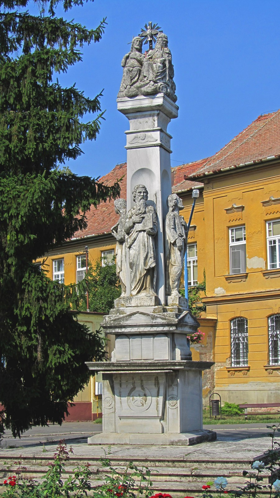 Szentháromság szobor