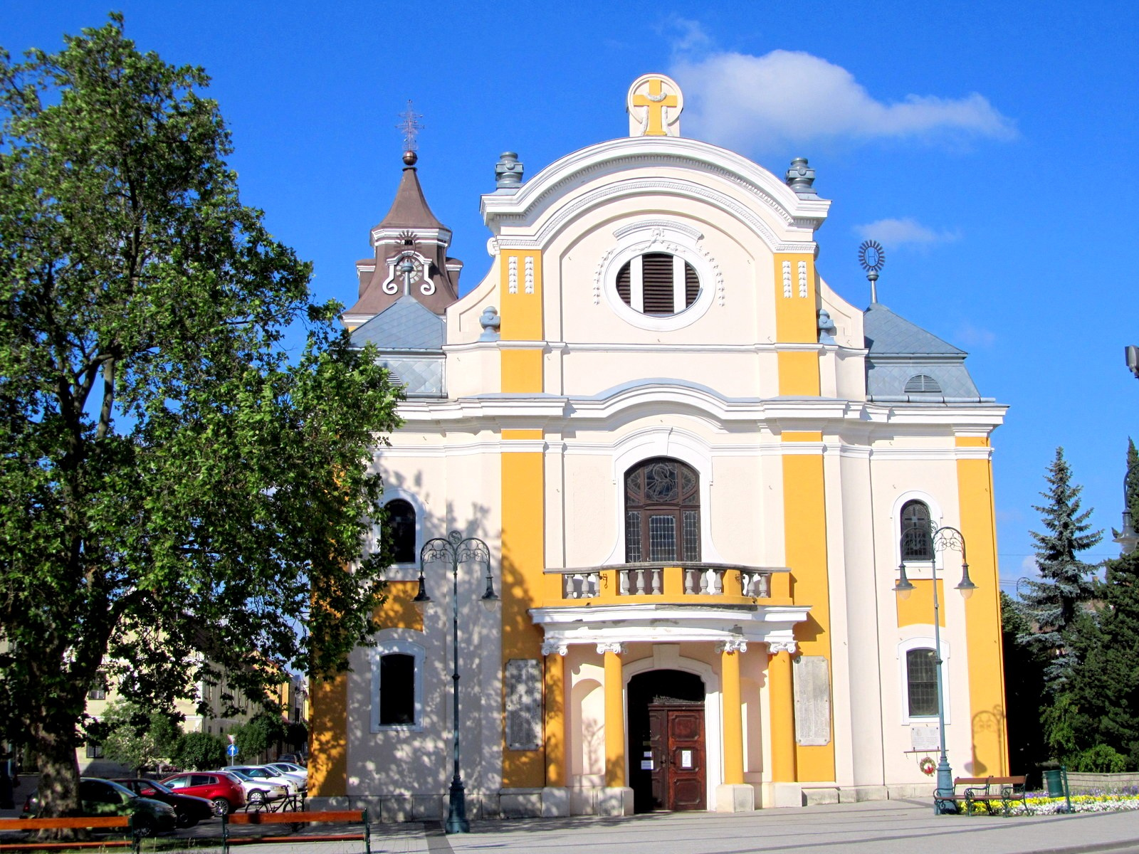 Sárvár, Szent László templom