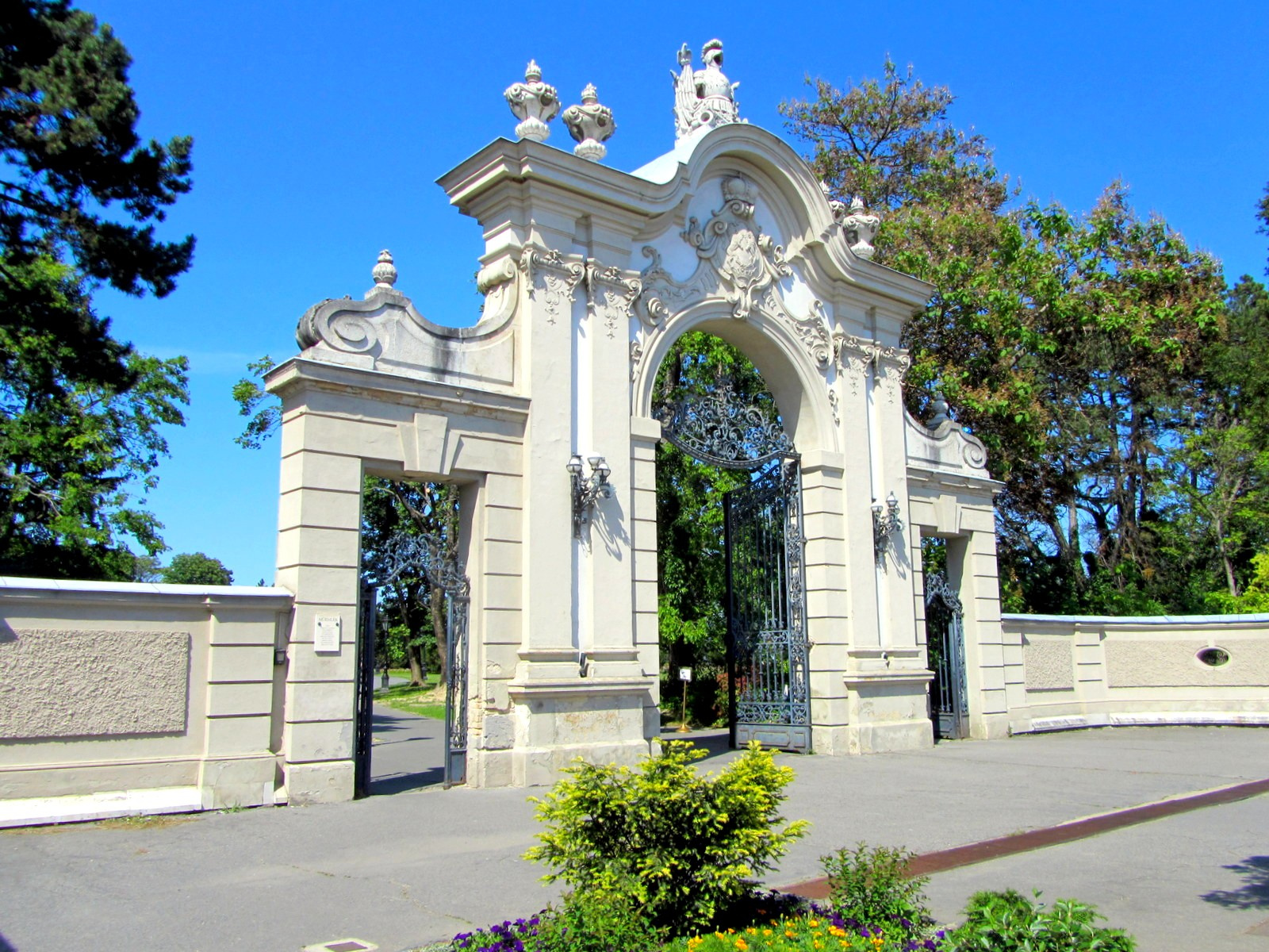 Kastélypark bejárat, Keszthely