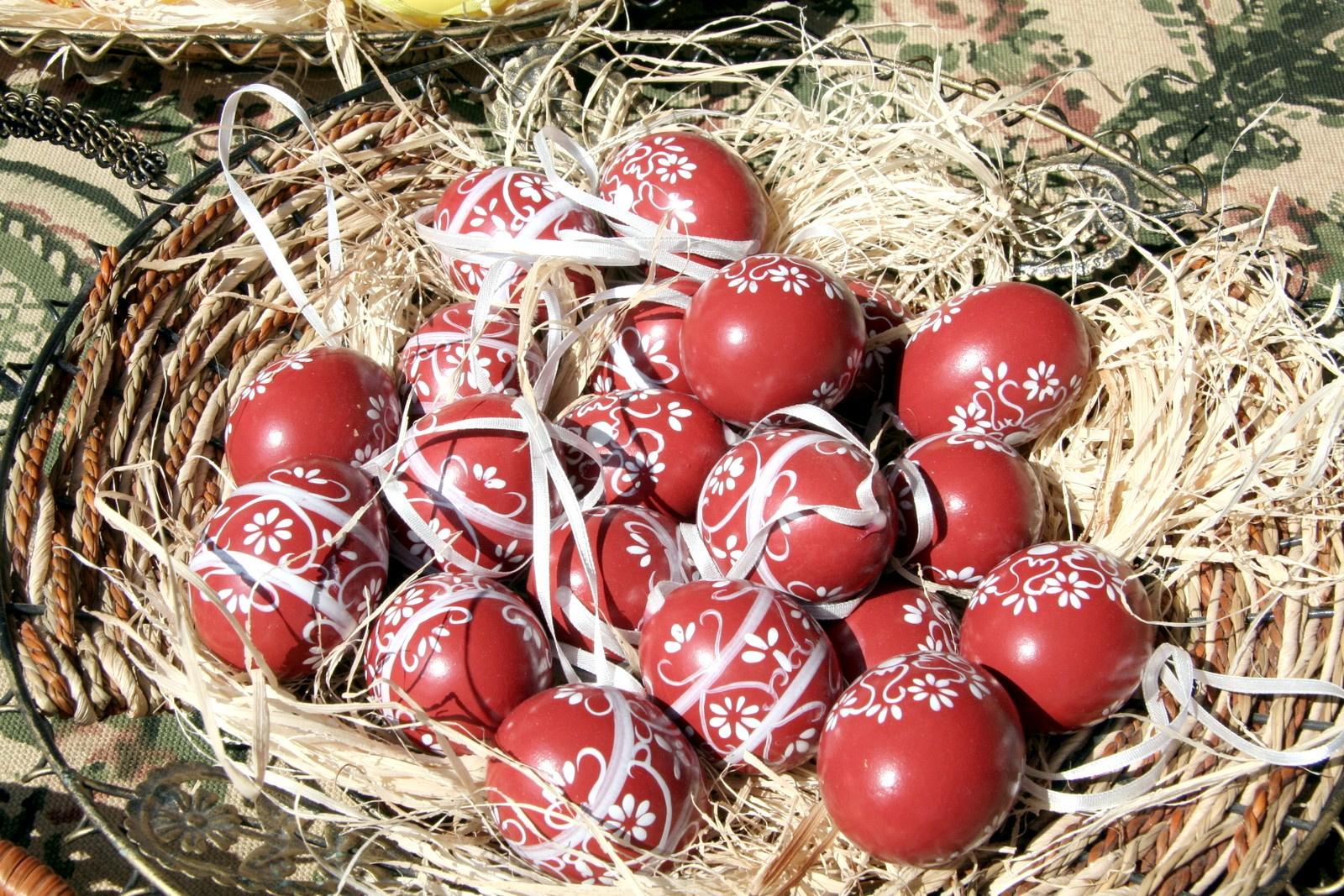 Piros tojások