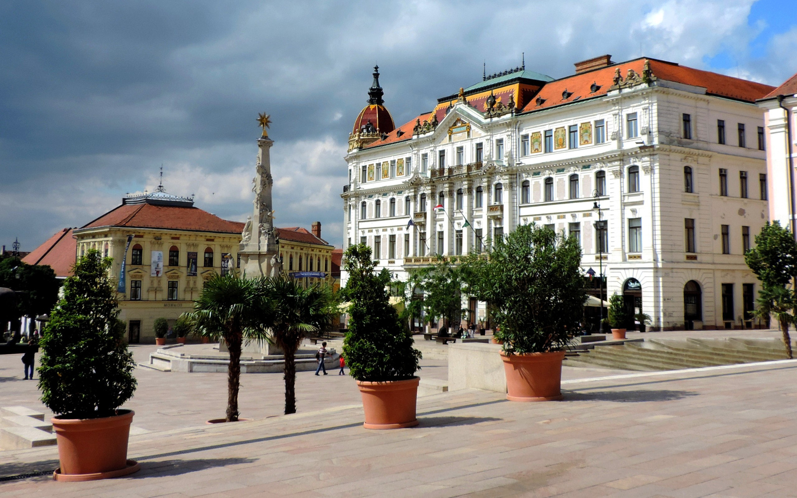 Pécs, Széchenyi tér