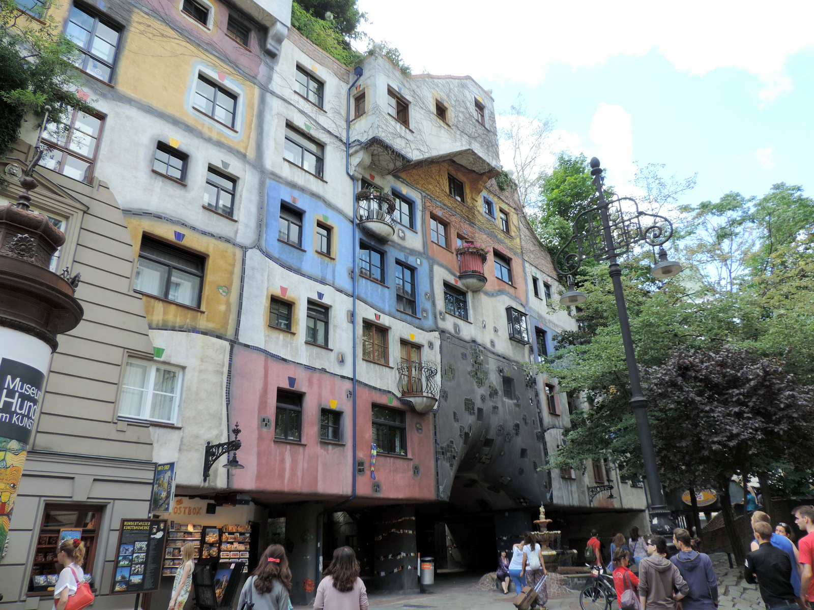 Hundertwasserhaus