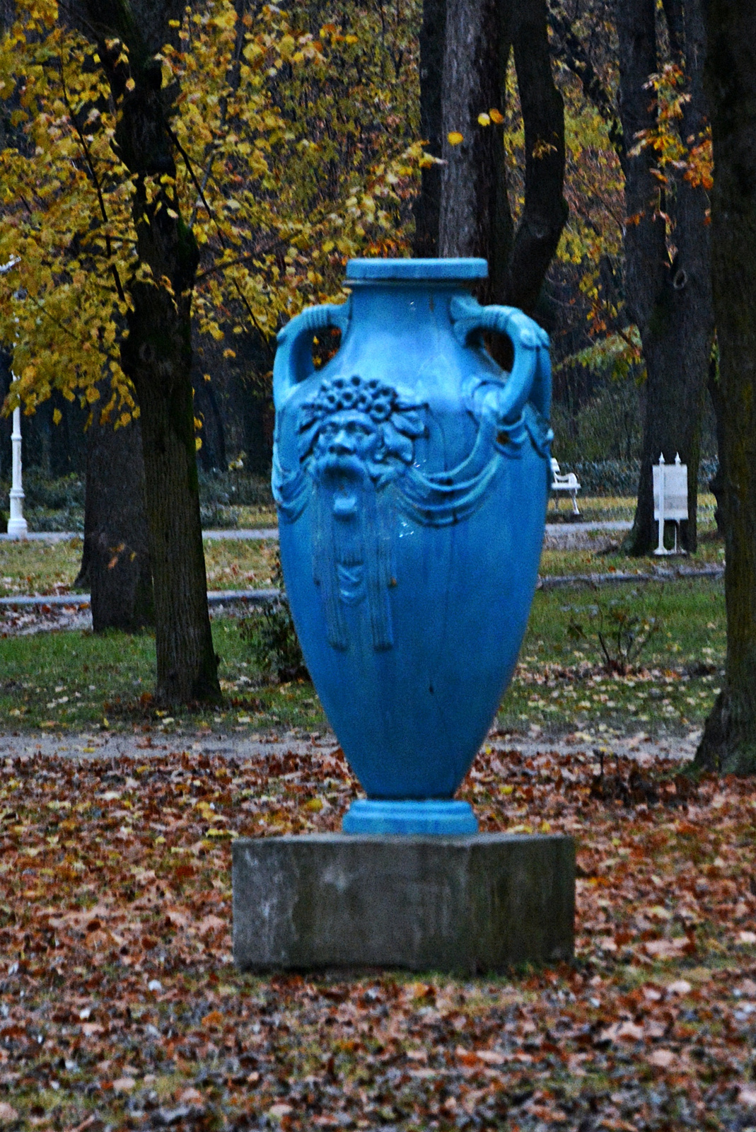 Zsolnay kék váza, Palicson