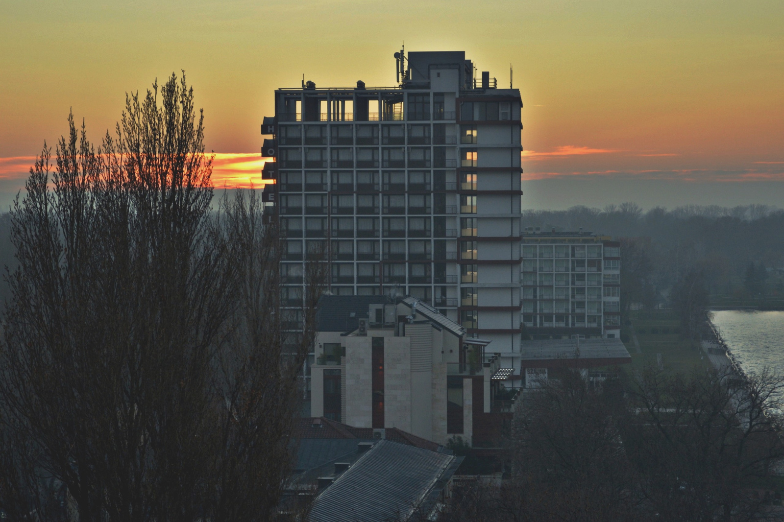 Napellenző