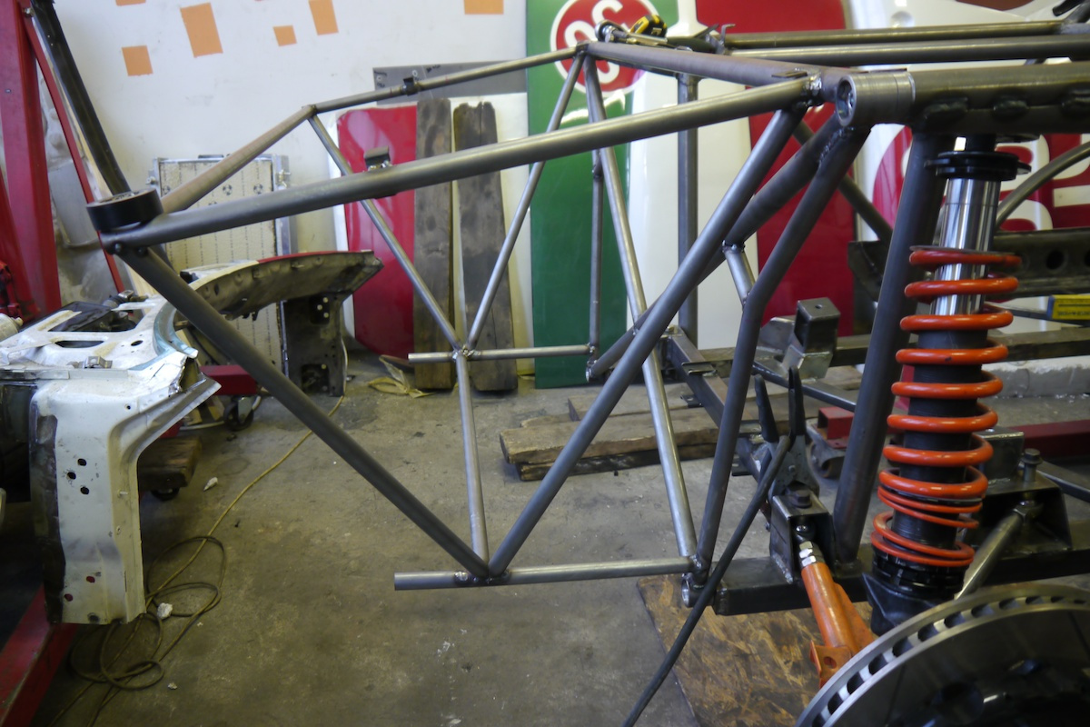 datsun 260Z aardvark frame 25