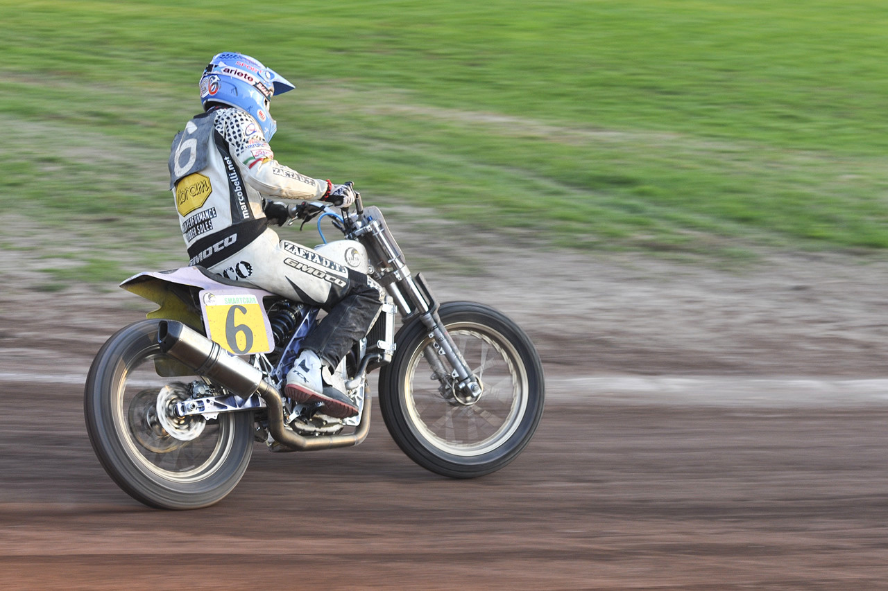 flattrackmiskolc2012102