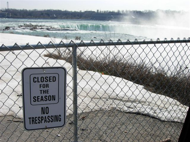 Niagara Falls Buffalo 0405 026