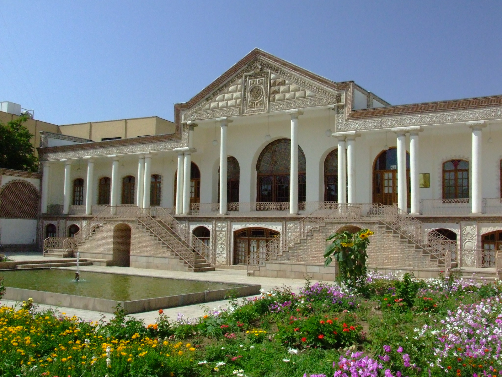 Irán 1455 Qajar Múzeum Tabriz