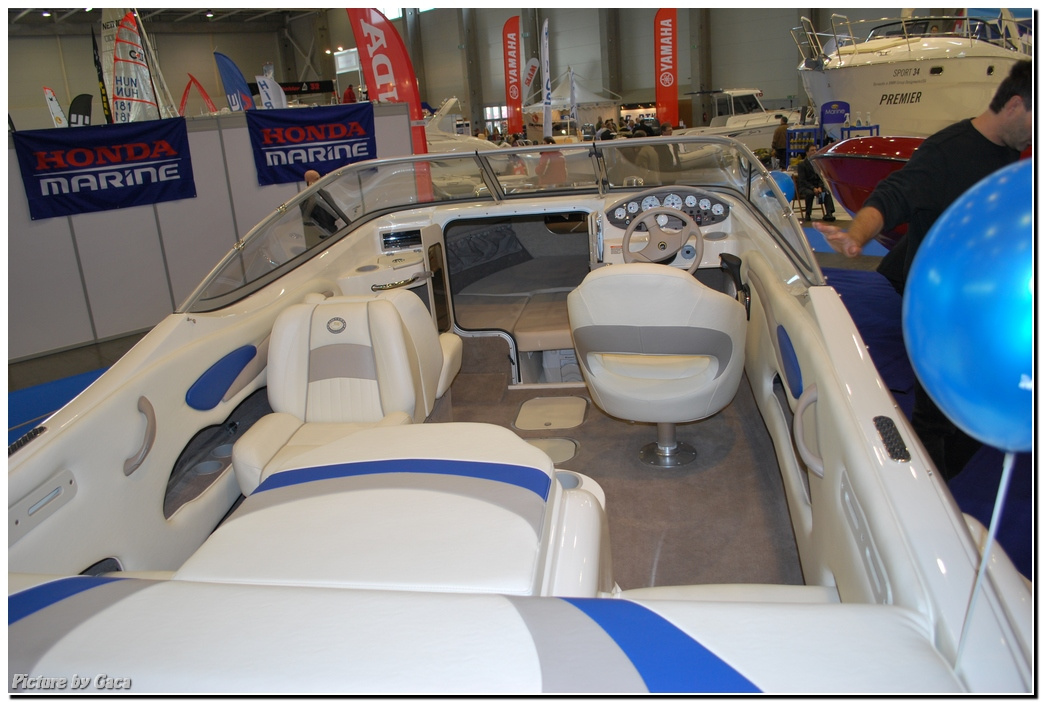 Boatshowgaca2011129